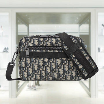 SAFARI MESSENGER BAG
