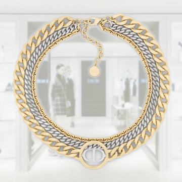 30 MONTAIGNE NECKLACE