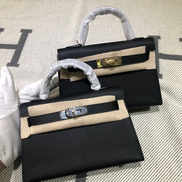 Makersluxe - HMS Bags - 1982