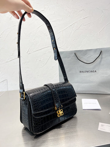 Makersluxe - BGA2 Bags - 022