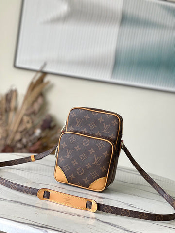 Makersluxe Lu-Vi bags - 4305