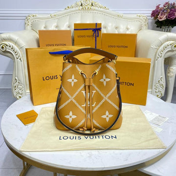 BFWD - LOV Bags - 1783