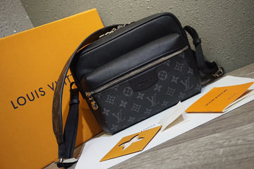 LOV - Makersluxes - 2528