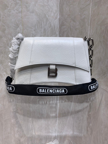 Makersluxes - Latest - 3321