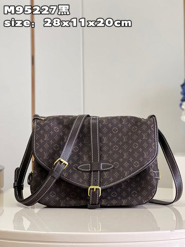 LOV - Makersluxes - 764
