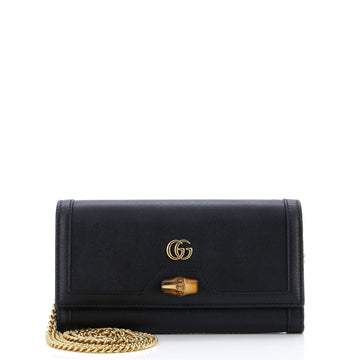 Diana Wallet on Chain Leather