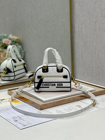 Makersluxe - DOR Bags - 001