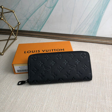 Makersluxe - LOV Wallets - 527