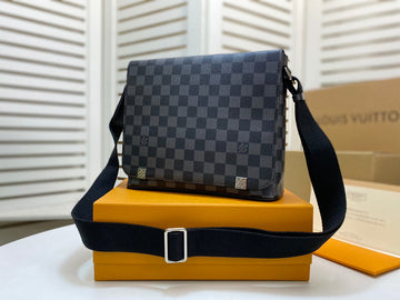 LOV - Makersluxes - 2508
