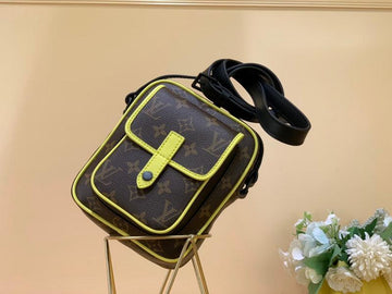 BFWD - LOV Bags - 1725