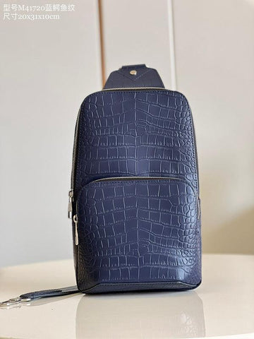 BFWD - LOV Bags - 1952