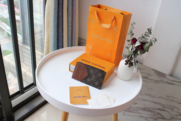 Makersluxe - LOV Wallets - 311