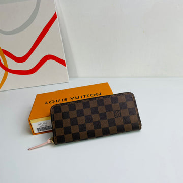 Makersluxe - LOV Wallets - 636