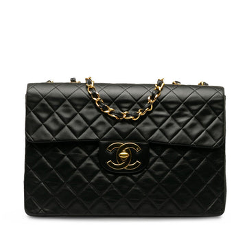 Chanel Vintage Matrasse Chain Shoulder Bag Black Lambskin Ladies