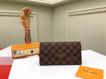 Makersluxe - LOV Wallets - 184
