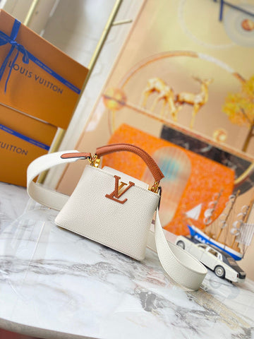 Makersluxe - GUKI Women Bags - 1798