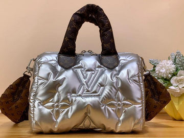 BFWD - LOV Bags - 1681