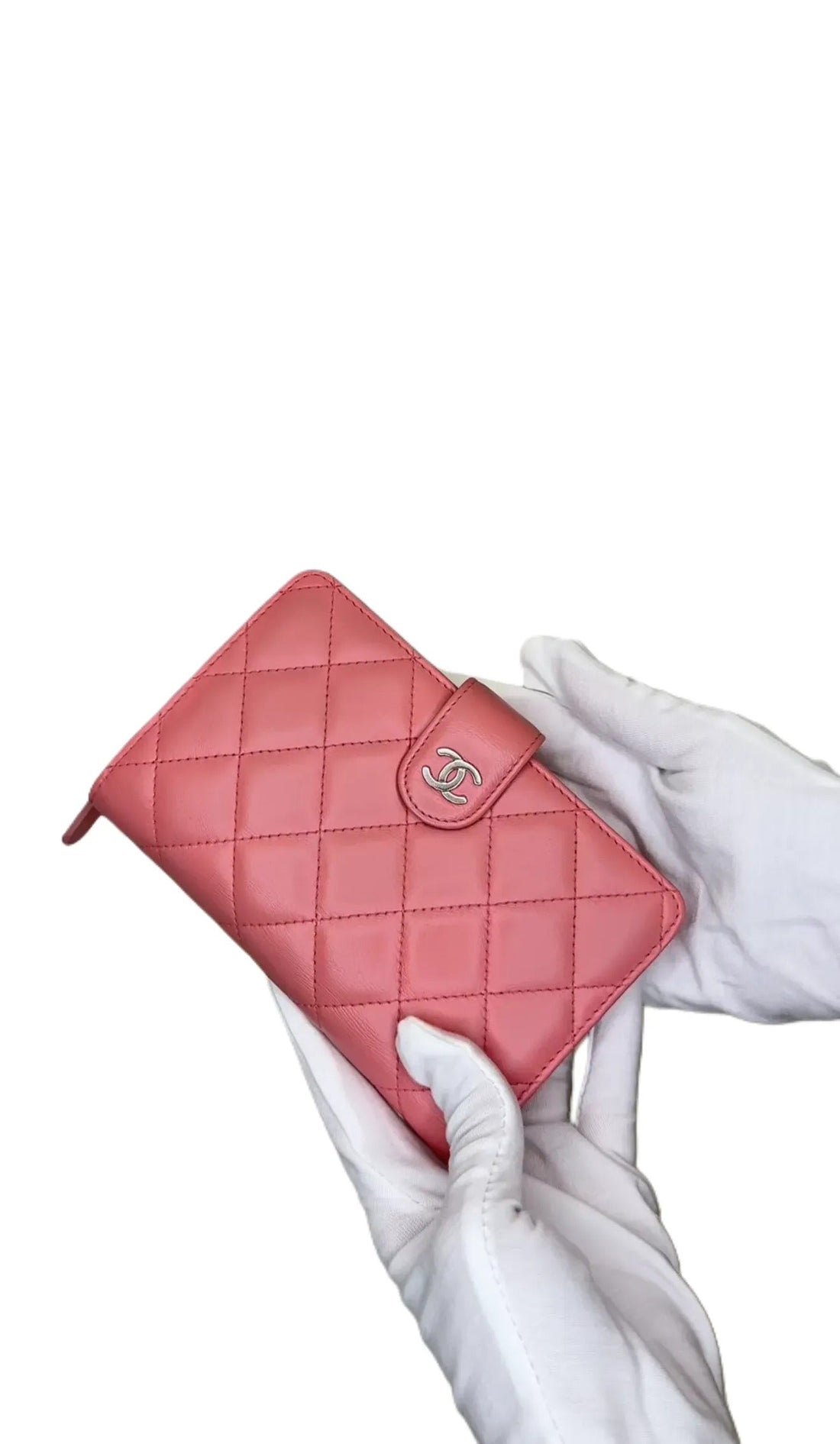 Chanel Pink Lambskin Quilted Zipped Pocket Wallet