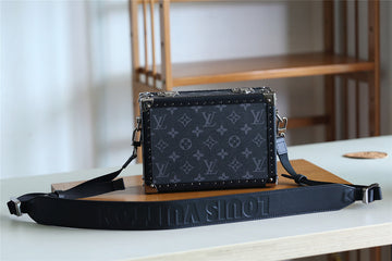 Makersluxe - LOV Men Bags - 387