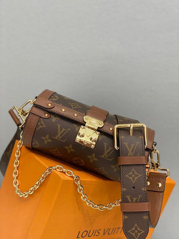 BFWD - LOV Bags - 1901