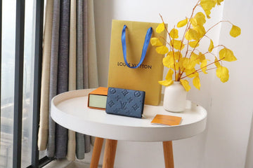 Makersluxe - LOV Wallets - 042