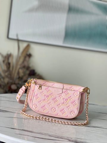 LV Monogram M46093