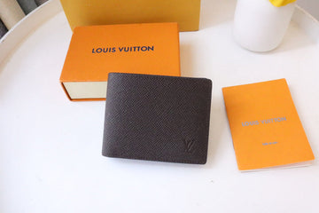 Makersluxe - LOV Wallets - 090