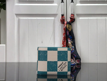 Makersluxe Lu-Vi bags - 2525