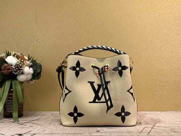 Makersluxe Bags - LOV Bags - 2467