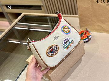 Makersluxe - CCH2 Bags - 073