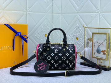 Makersluxe - GUKI Women Bags - 1855