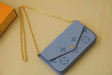 LOV - Makersluxes - 2463