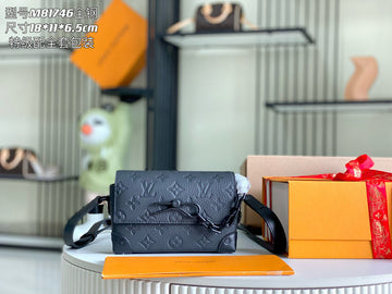 makersluxe - LOV Bags - 336