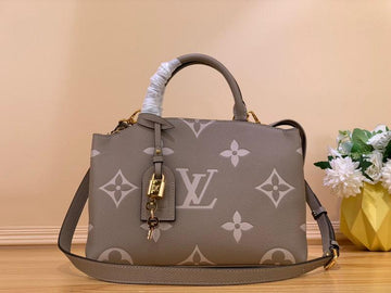 BFWD - LOV Bags - 1761