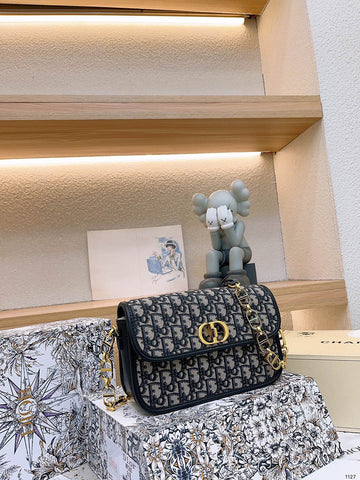 Makersluxe - DOR2 Bags - 138