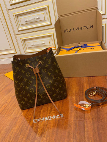 makersluxe - LOV Bags - 1017