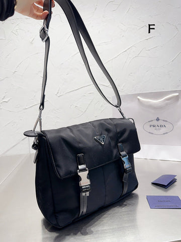 Makersluxe - PDA3 Bags - 055