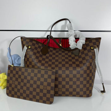 LOV - Makersluxes - 2579