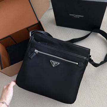 Makersluxe - PDA3 Bags - 004