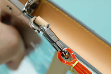 Makersluxe - LOV Handbags - 086