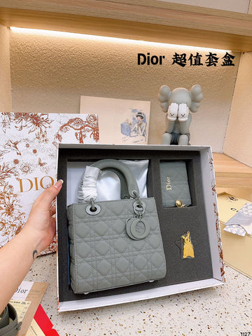 Makersluxe - DOR2 Bags - 096