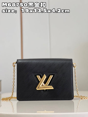 makersluxe - LOV Bags - 214