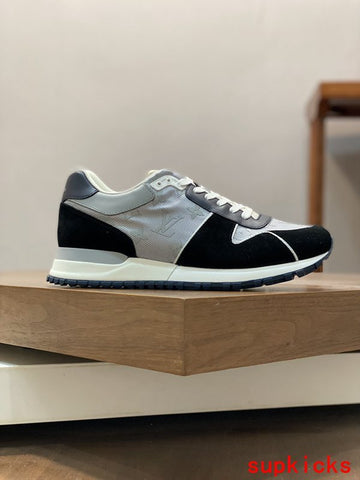 MLB - LOV Run Away Sneakers - 142
