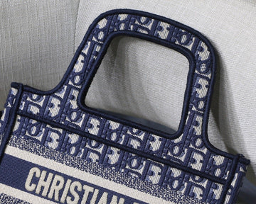 Makersluxe - Luxury Bags - DIR - 903
