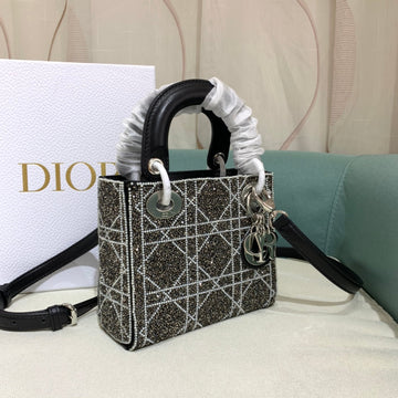 Makersluxe - Luxury Bags - DIR - 882
