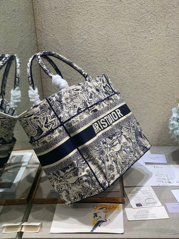 Makersluxe - Luxury Bags - DIR - 541