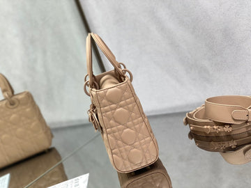Makersluxe - Luxury Bags - DIR - 591