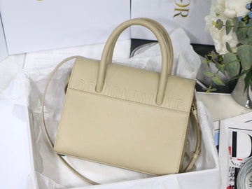 Makersluxe - Luxury Bags - DIR - 885
