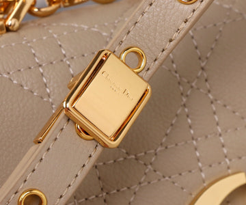 Makersluxe - Luxury Bags - DIR - 797