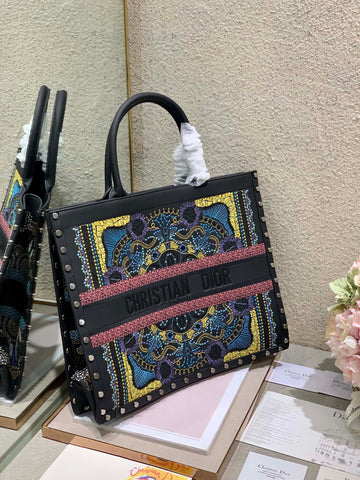Makersluxe - Luxury Bags - DIR - 492